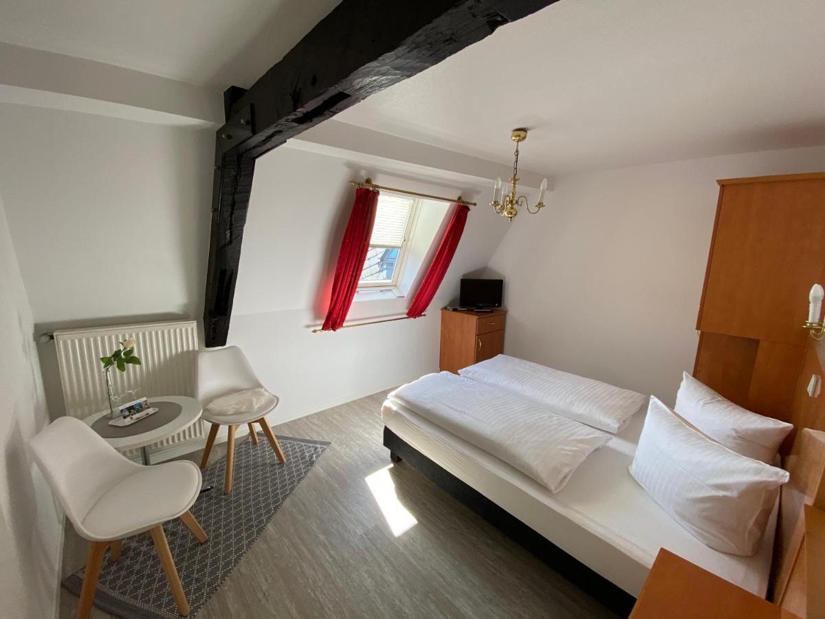 Hotel Springiersbacher-Hof Krov Luaran gambar
