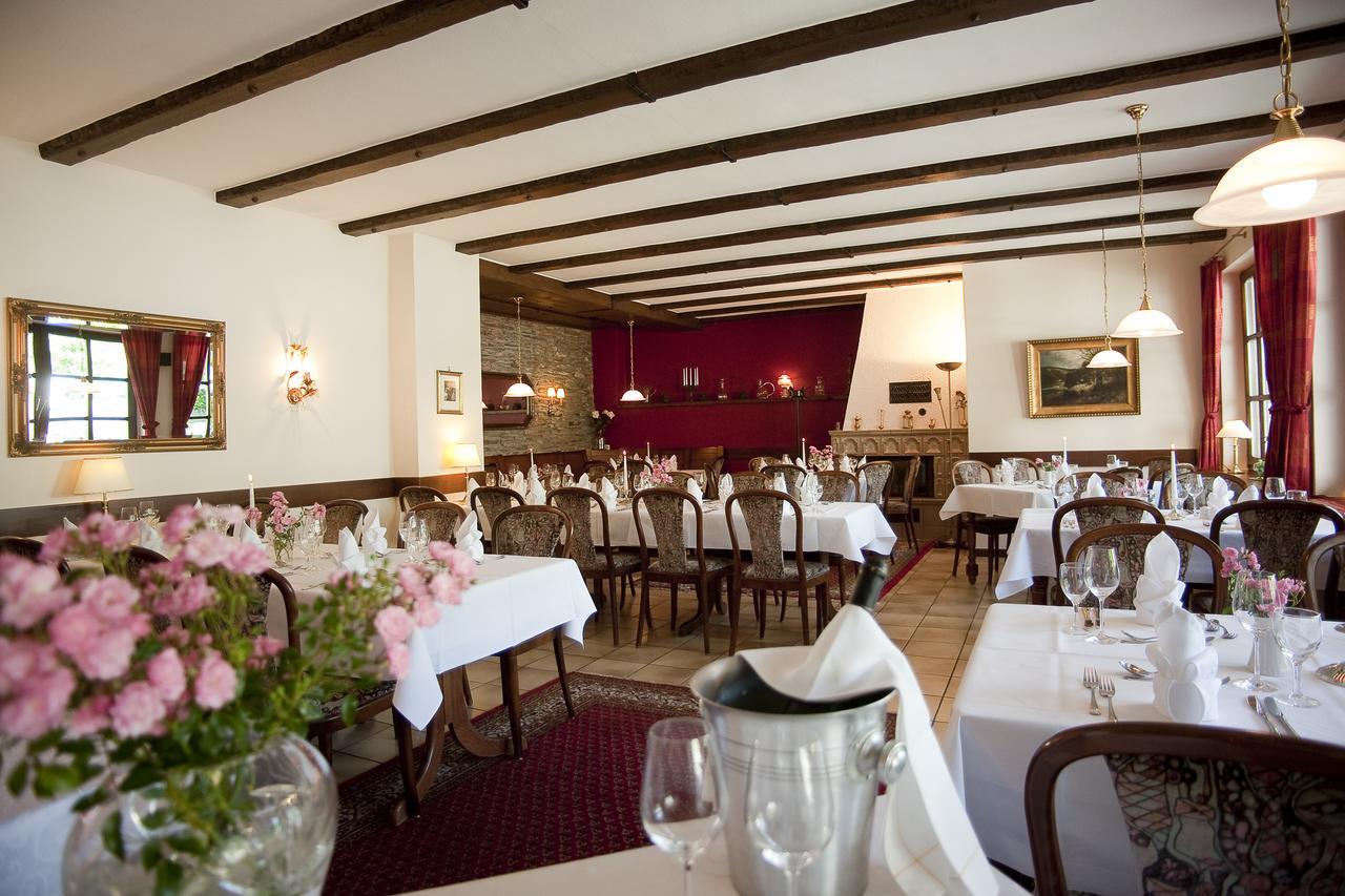 Hotel Springiersbacher-Hof Krov Luaran gambar