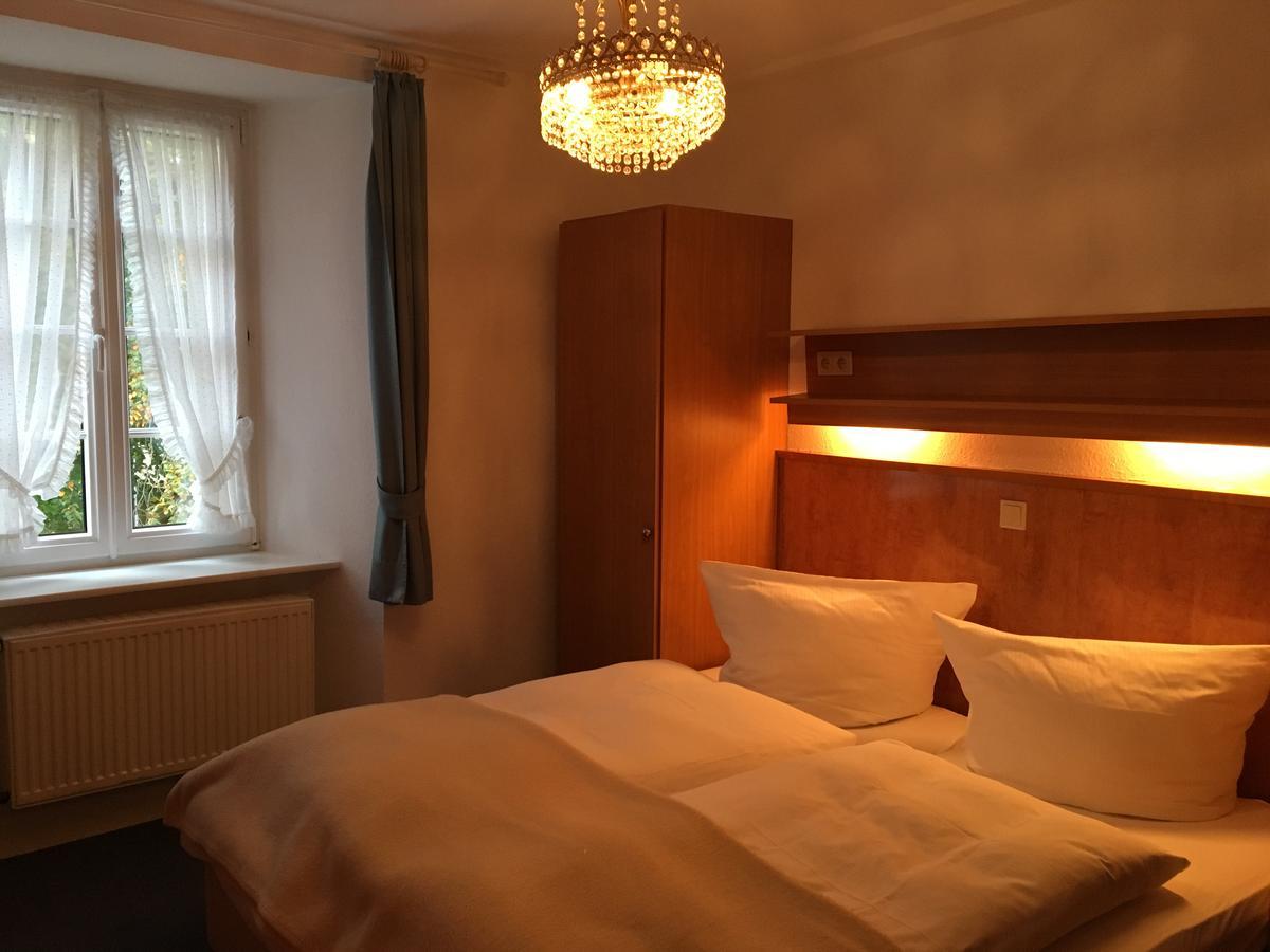 Hotel Springiersbacher-Hof Krov Luaran gambar